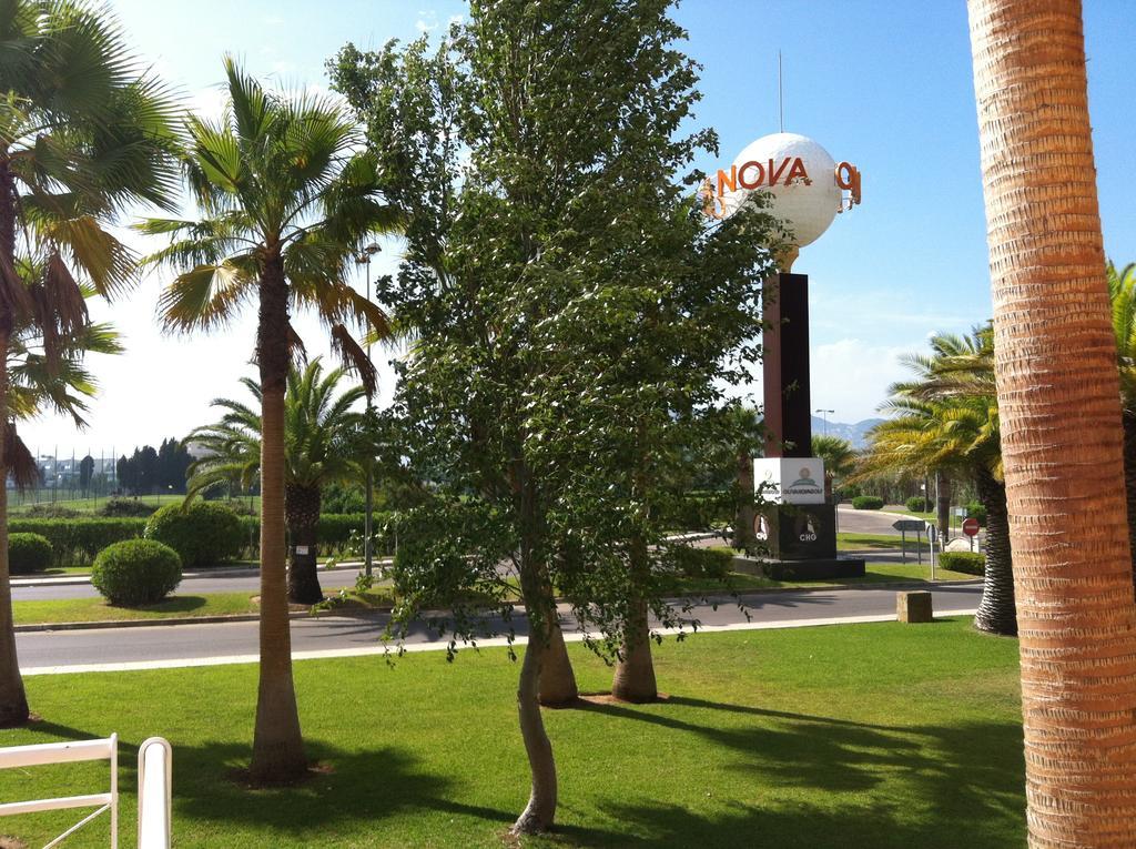Aqua Marina Golf II Apartment Oliva Bagian luar foto